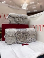 شنطة فالنتينو ماستر حجمين