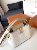 شنط لويس فيتون