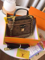 شنط لويس فيتنون