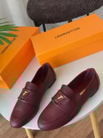 فلات لويس فيتون عنابي