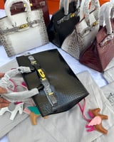 شنطه بيركن هرمز لوقو ذهبي هاي كوالتي مقاس30