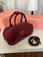 شنطه ميوميو حجمين