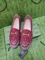 فلات قوتشي بكرستال