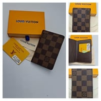 بوك لويس فيتون