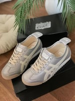 شوز ماركة تايقر