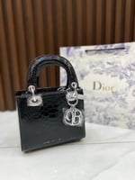 شنطه ديور هاي كوالتي