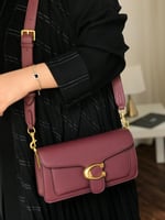 شنطه كوتش برغندي