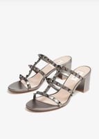 كعب فالنتينو رمادي