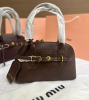 شنط ميو ميو