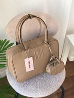 شنطه ميوميو جملي مع التعليقه