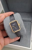 ساعه شانيل جلد