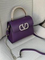 شنط فالنتينو