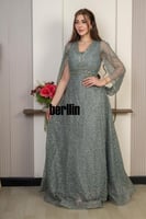 فستان سهرة أخضر رمادي مطرّز بتصميم فاخر وقصّة واسع...