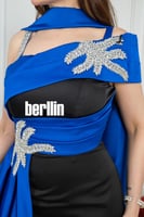 فستان سواريه الأسود والأزرق الملكي بتطريز كريستالي...