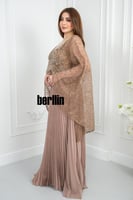 فستان سهرة طويل بليسية اوف شولدر مطرز لون جملي