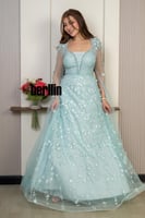 فستان سهرة ملكي بلون سماوي بتطريز فاخر وورود ثلاثي...