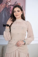 فستان سهرة بيج طويل راق هالتر بتصميم كلاسيكي وتطري...