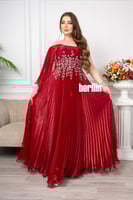 فستان سهرة مكسر جازار مميز بتطرز تشجيرة لون احمر