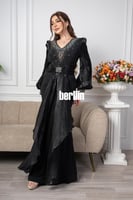 فستان سهرة طويل مميز بالفصوص لون اسود