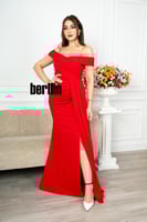 فستان أنيق بتفاصيل الفصوص اللامعة لون احمر