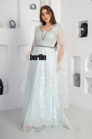 فستان سهره تول مطرز بتصميم كيب لون سماوي