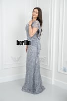 فستان سهرة أنيق مزين بالتطريز اللامع كاب أنيق وأكم...