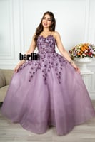 فستان سهرة توب مميز بتطريز زهور بارزة لون ارجواني