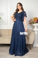 فستان سهرة طويل مطرز مزين بالفصوص لون كحلي