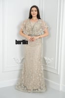 فستان سهرة بيج مزين بتطريزات ثلاثية الأبعاد بقصة أ...