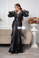 فستان سهرة طويل مميز بالفصوص لون اسود