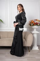 فستان سهرة طويل مميز بالفصوص لون اسود