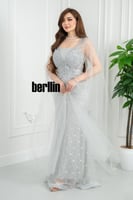 فستان سهره فضي مرصع بنجوم نجمي بكاب تول شفاف متلأل...