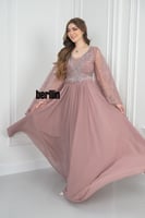 فستان سهرة طويل بليسية اوف شولدر مطرز لون لحمي