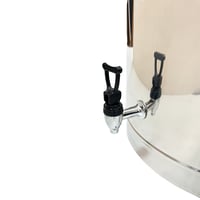 حافظة سوائل استيل بقفل وبزبوز 60 لتر