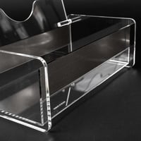 سلة مهملات + علبة مناديل