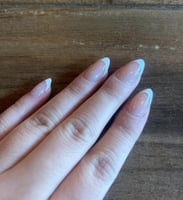 اظافر فرنسيه بيج