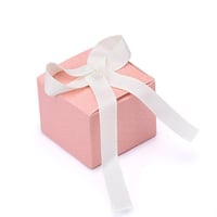 مجموعة (12) علبة توزيعات شوكولاته وردية فاخرة بشري...