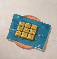 مجموعة(50) ورق زبدة ساندوتش"رمضان مبارك" لون أزرق