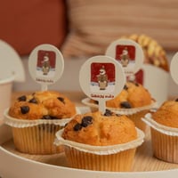 مجموعة (12) تغريسة طعام "دفء يجمعنا" باللون الرماد...