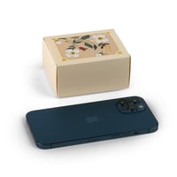 طقم (8) علب توزيعات العيد بلون بيج ونمط ورود أبيض...