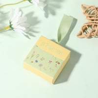 علبة توزيعات العيد"عاد عيدكم"لون تفاحي - (12) حبة...