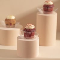 صحون بلاستيك شفاف بمسكة - (50) حبة|7*5*1.5 سم