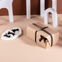 مجموعة (12) فيونكة ستان بلون أسود | 6 سم