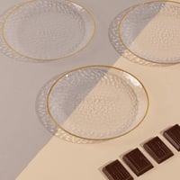 صحن بلاستيك بأطراف ذهبية -(6) قطع|18*12 سم