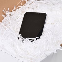 قصاصات ورق بيضاء لتغليف الهدايا والمنتجات - 200 جر...