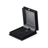 علبة مجوهرات مخمل أسود