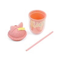 كوب مع مصاص بتصميم آيس كريم لامع باللون الوردي