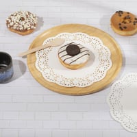 مجموعة ( 80 ) ورق دنتيل ابيض بشكل دائرى