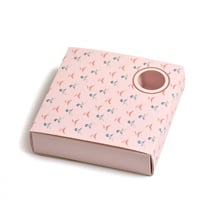 مجموعة (12) علبة ورقية للشكولاتة والحلويات بينك فا...