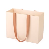 مجموعة (12) كيس هدايا فاخر لون وردي | 23*10.1*17.9...